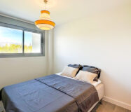 Просторная квартира с террасой и видом на море в новостройке