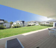 Нова квартира з 4 спальнями в Бенахависі 120 кв.м у гольфа