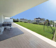 Нова квартира з 4 спальнями в Бенахависі 120 кв.м у гольфа