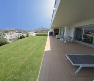 Нова квартира з 4 спальнями в Бенахависі 120 кв.м у гольфа