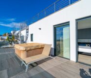 Вилла в Финестрате 327 кв.м с видом на море и бассейном