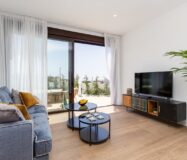 Дом в Финестрате 202 кв.м с бассейном 5 км до моря