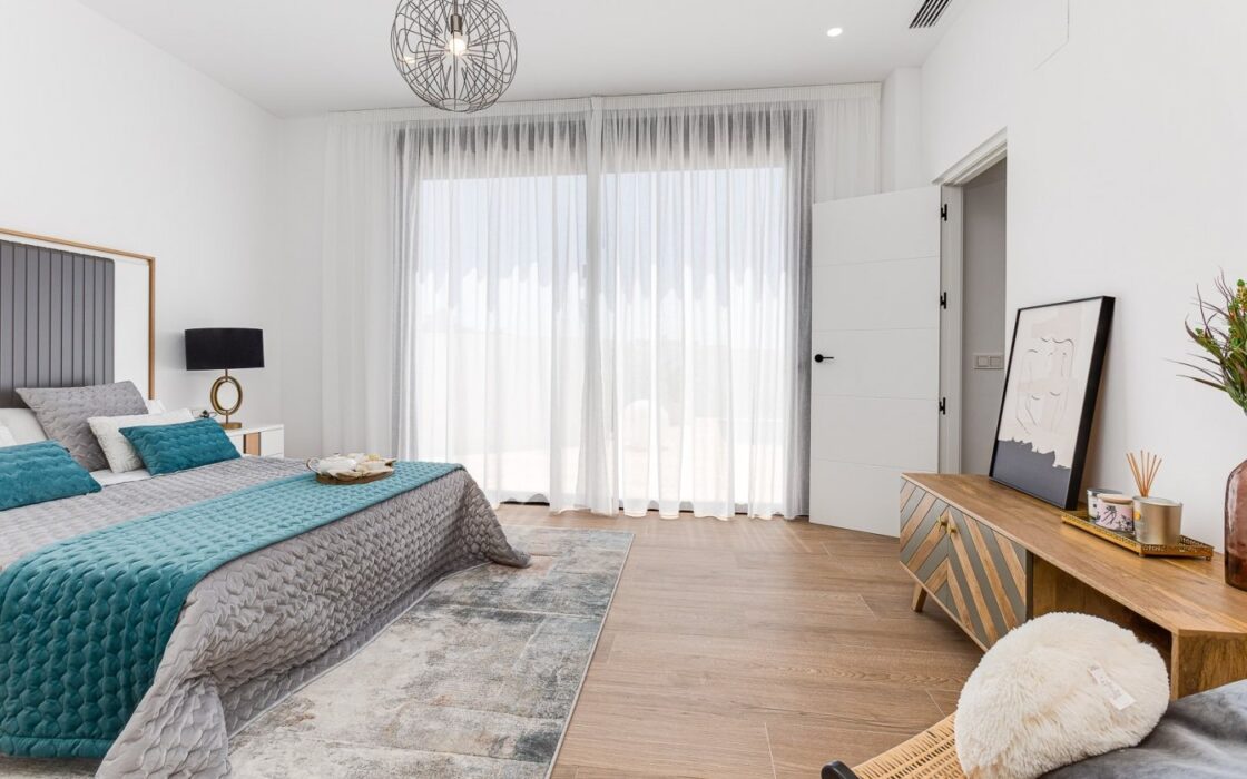 Дом в Финестрате 171 кв.м с бассейном и видом на море