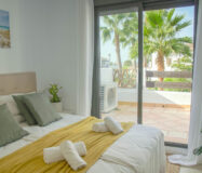 Квартира з терасою в Естепоні, 76 кв.м, 2 спальні