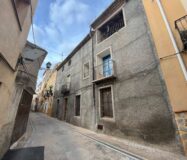 Дом в Sella 285 кв.м с камином в 16 км от моря