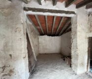 Дом в Sella 285 кв.м с камином в 16 км от моря