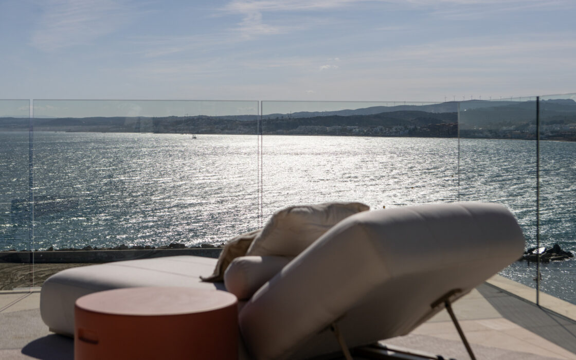 Квартира з терасою в Естепоні 115 кв.м 3 кімнати