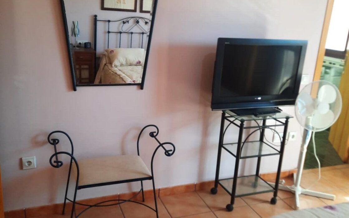 Дом в Канет д’en Беренгер, 262 кв.м, 4 комнаты, 400 м до моря