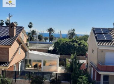 Дом в Канет д’en Беренгер, 262 кв.м, 4 комнаты, 400 м до моря