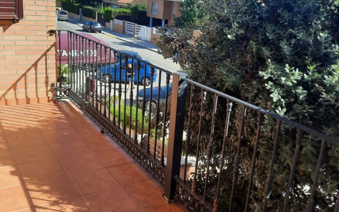 Дом в Канет д’en Беренгер, 262 кв.м, 4 комнаты, 400 м до моря