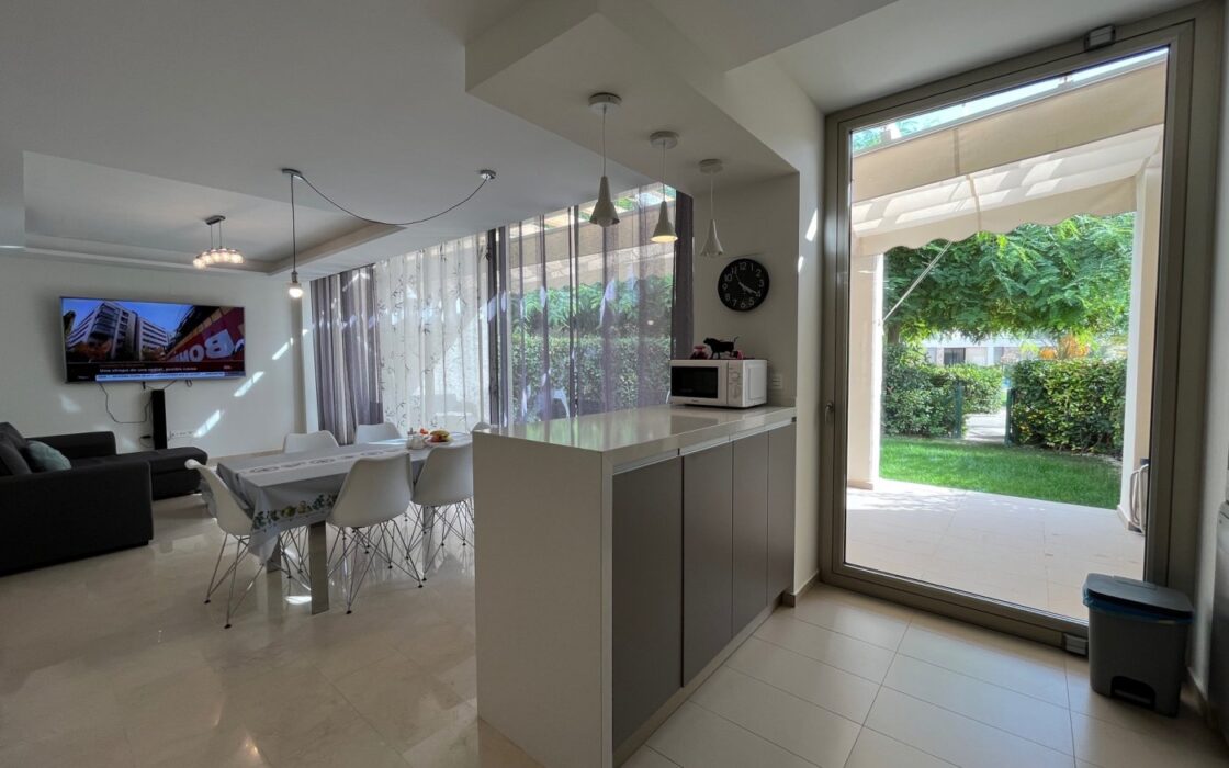 Вилла в Вильяхойосе 181 кв.м с террасой у моря