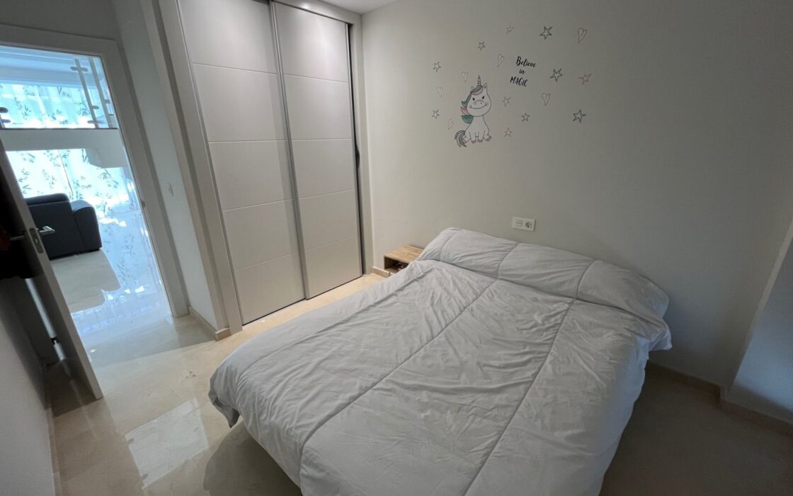 Вилла в Вильяхойосе 181 кв.м с террасой у моря