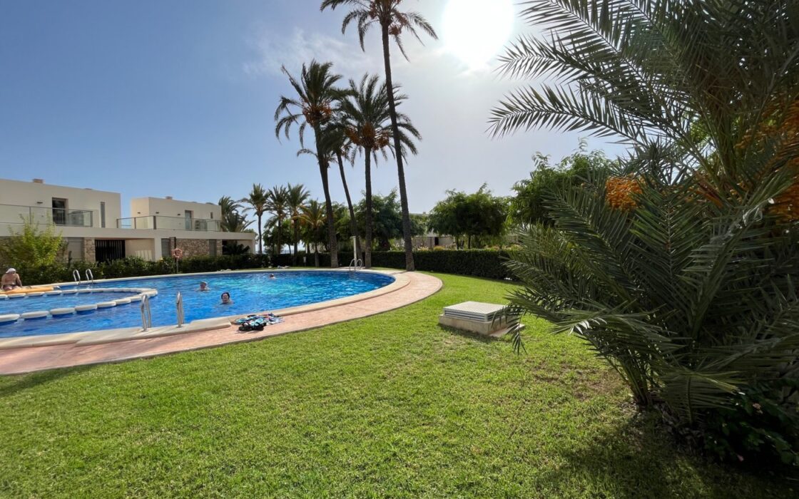 Вилла в Вильяхойосе 181 кв.м с террасой у моря