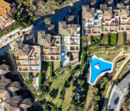 Четырёхкомнатная квартира в Адриенне 219 кв.м с террасой