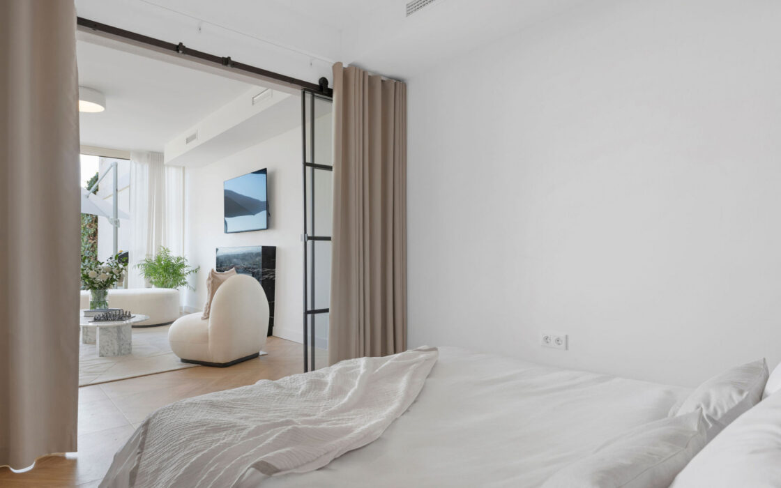 Четырёхкомнатная квартира в Адриенне 219 кв.м с террасой