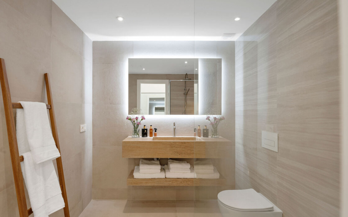 Четырёхкомнатная квартира в Адриенне 219 кв.м с террасой