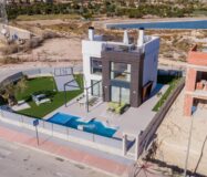 Будинок в Мучамелі 169 кв.м з басейном за 4,5 км від моря