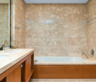 Четырехкомнатная квартира с террасой в Малаге 196 кв.м