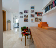 Четырехкомнатная квартира с террасой в Малаге 196 кв.м