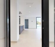 Будинок в Полопе 144 кв.м з терасою та видом на море