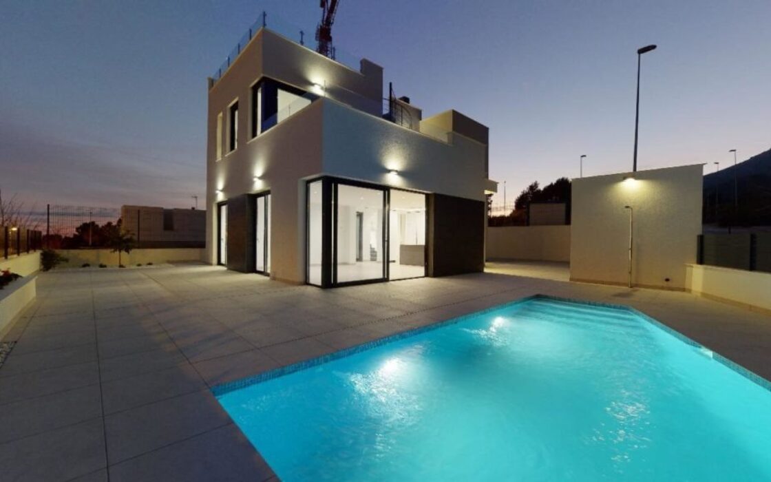 Будинок в Полопе 144 кв.м з терасою та видом на море