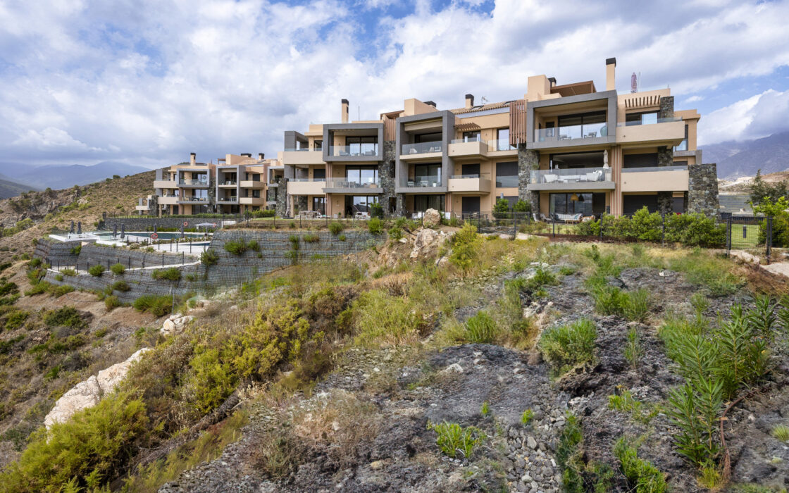 Трикімнатна квартира в Los Olivos з терасою 131 кв.м