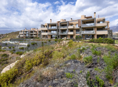 Трехкомнатная квартира в Los Olivos с террасой 131 кв.м