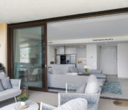 Трикімнатна квартира в Los Olivos з терасою 131 кв.м