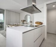 Трикімнатна квартира в Los Olivos з терасою 131 кв.м