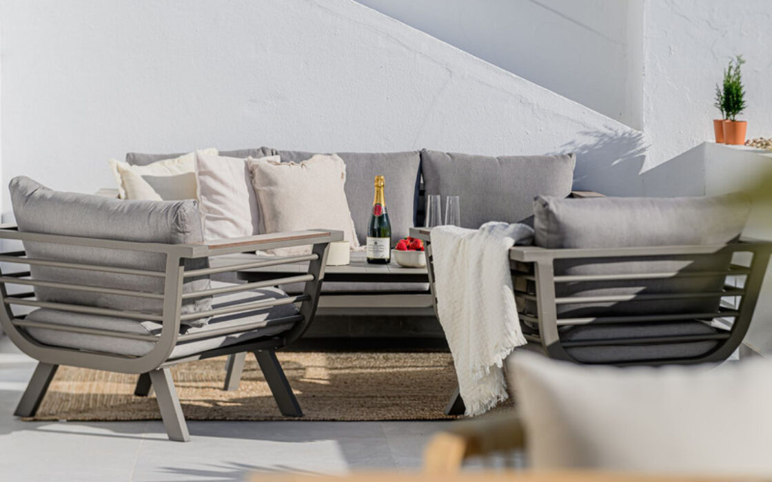 Апартаменти в Ла Кінта з терасою 90 кв.м 2 кімнати