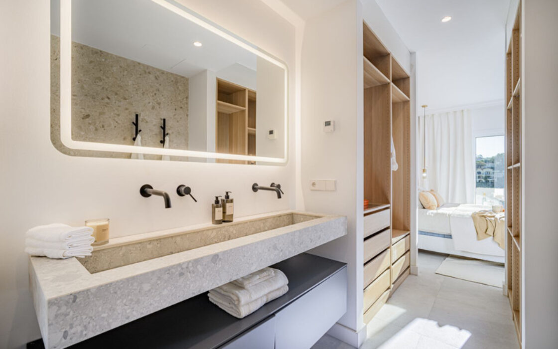 Апартаменти в Ла Кінта з терасою 90 кв.м 2 кімнати