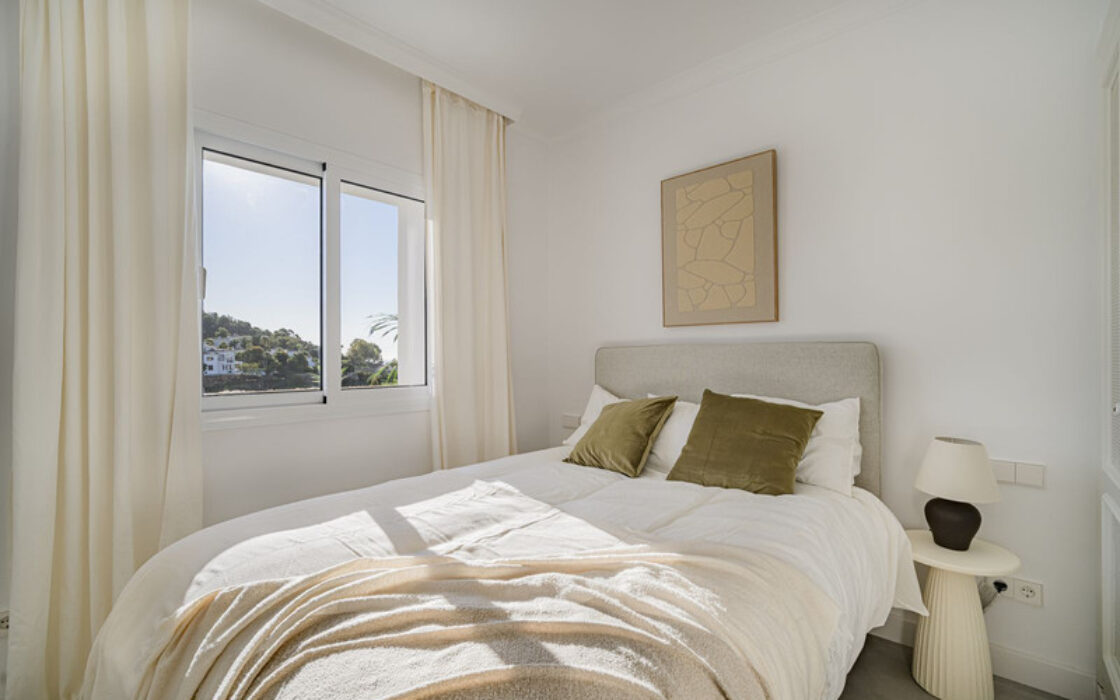 Апартаменти в Ла Кінта з терасою 90 кв.м 2 кімнати