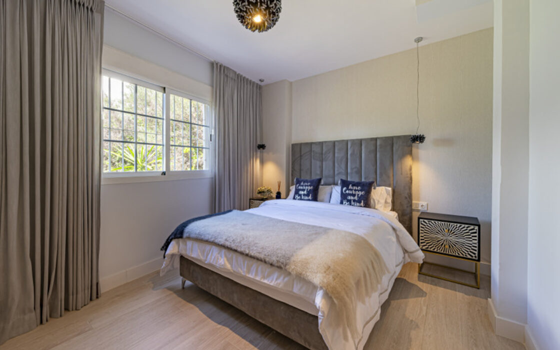 Апартаменты в Новой Андалусии с террасой 104 кв.м.