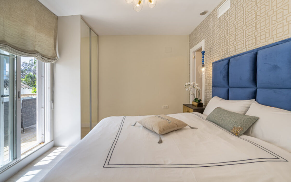 Апартаменты в Новой Андалусии с террасой 104 кв.м.