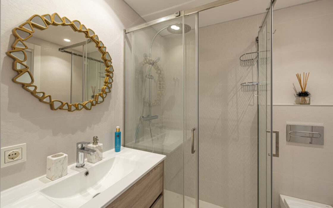 Апартаменты в Новой Андалусии с террасой 104 кв.м.