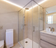 Апартаменты в Новой Андалусии с террасой 104 кв.м.