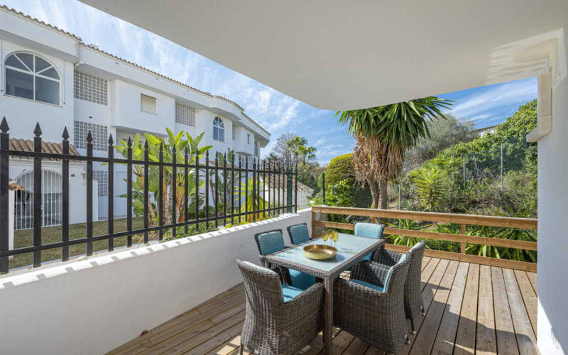 Апартаменты в Новой Андалусии с террасой 104 кв.м.