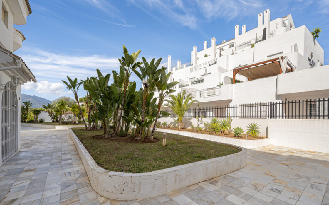 Апартаменты в Новой Андалусии с террасой 104 кв.м.