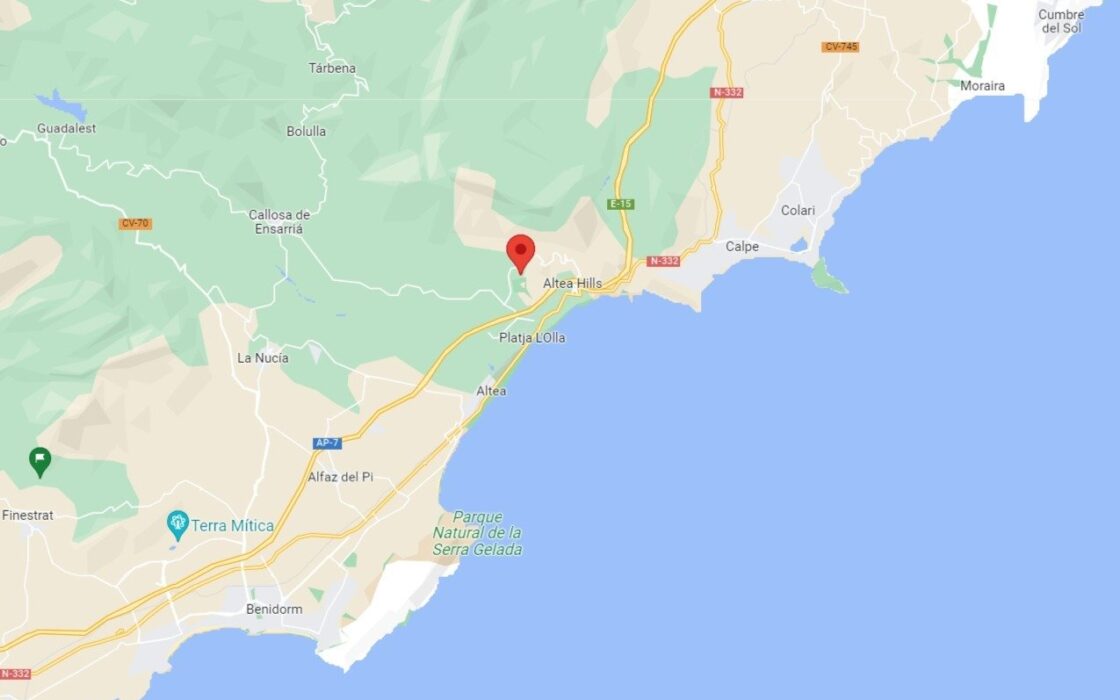 Дом в Альтее 636 кв.м с террасой и видом на море