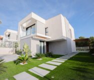 Вілли в Сьєрра Кортина з видом на море та басейном