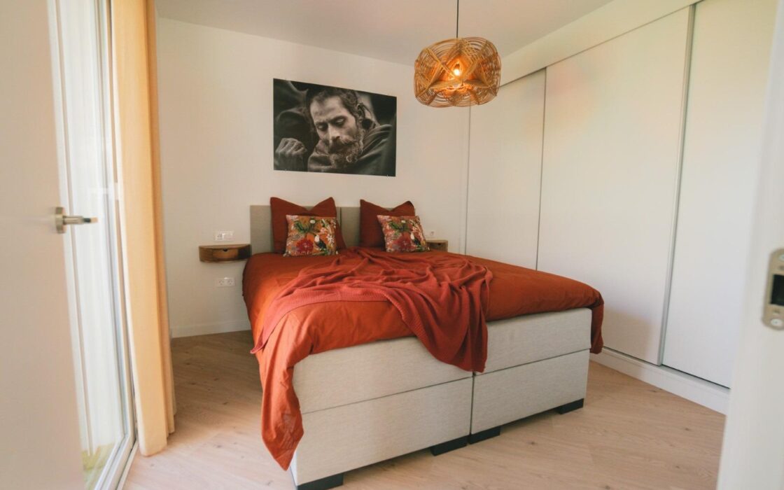 Вілли в Сьєрра Кортина з видом на море та басейном