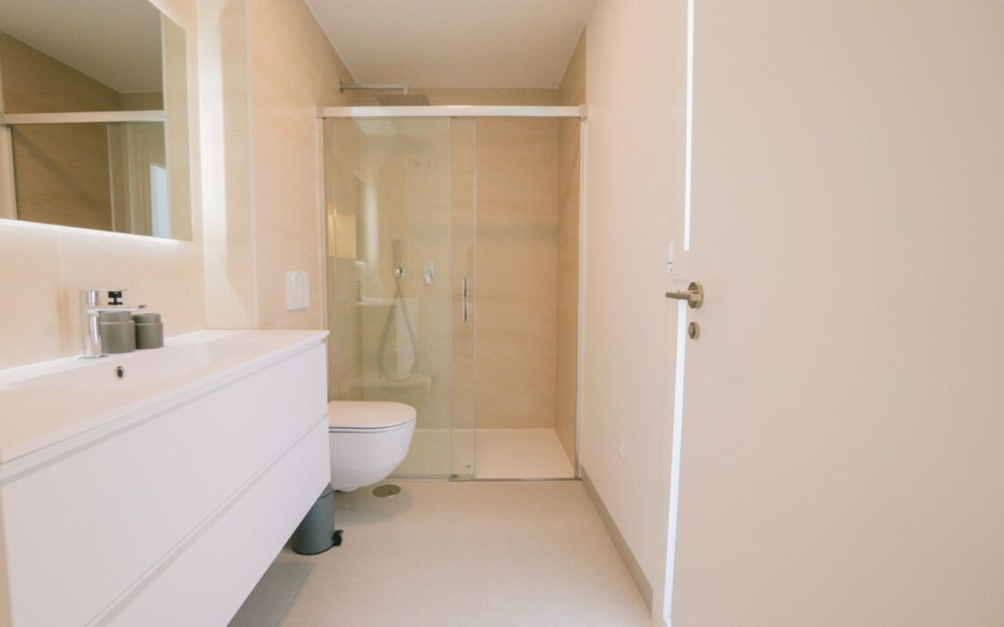 Вілли в Сьєрра Кортина з видом на море та басейном