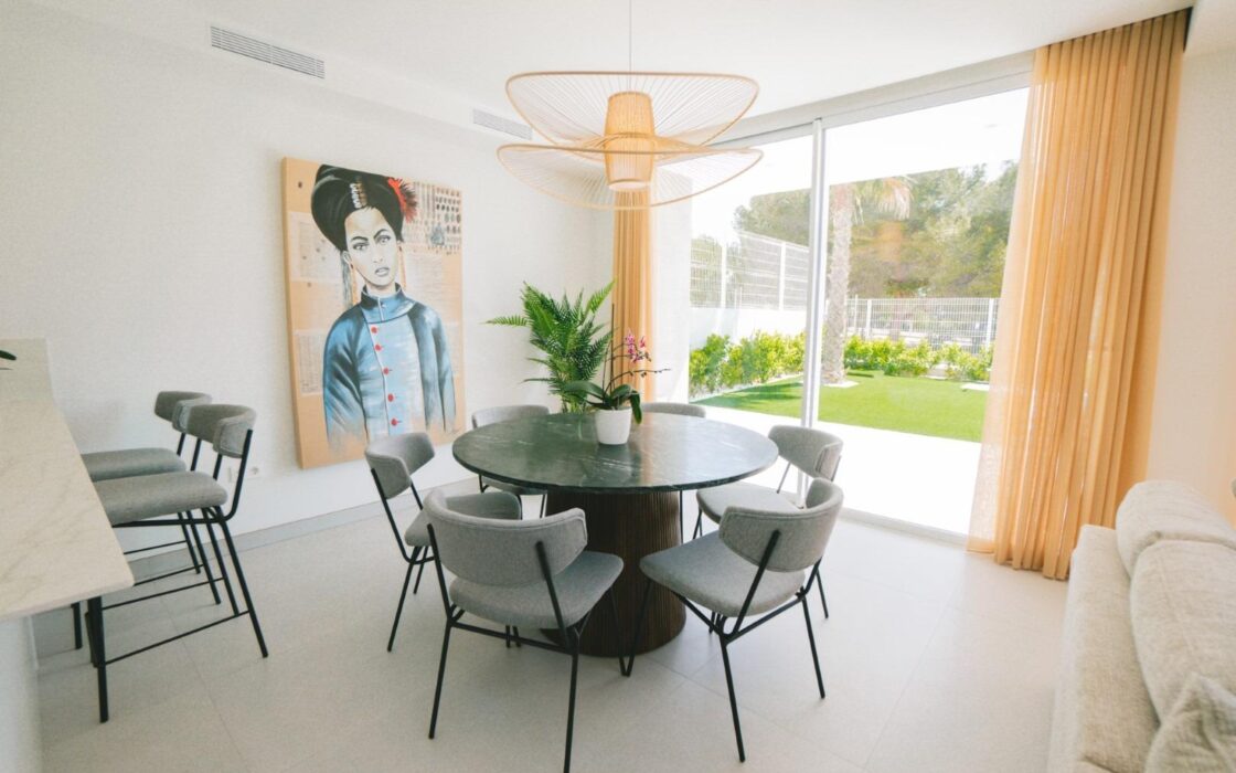 Вілли в Сьєрра Кортина з видом на море та басейном