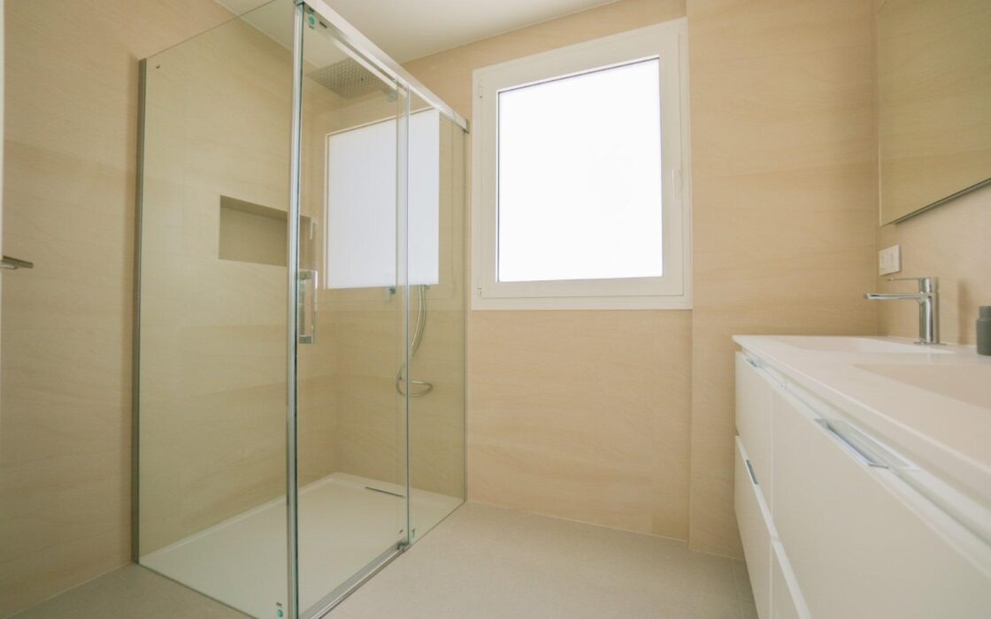 Вілли в Сьєрра Кортина з видом на море та басейном