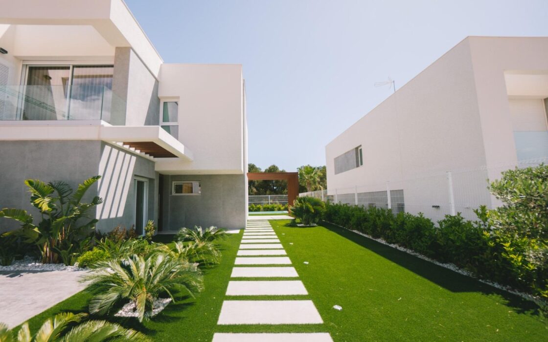 Вілли в Сьєрра Кортина з видом на море та басейном