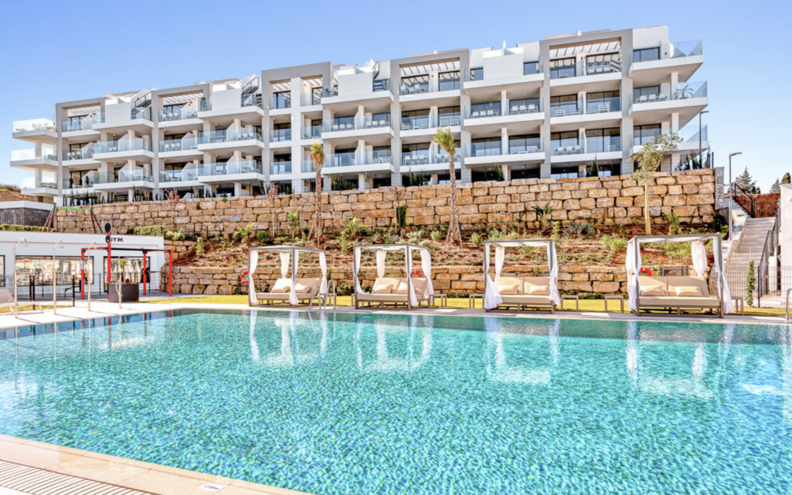 Новая квартира в Михасе с 4 спальнями и видом на море