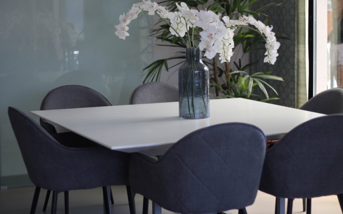 Вілла в Кальпе з 5 спальнями та басейном біля моря