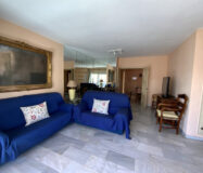 Светлая квартира с террасой в Марбелье 108 кв.м у моря