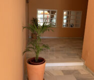 Светлая квартира с террасой в Марбелье 108 кв.м у моря