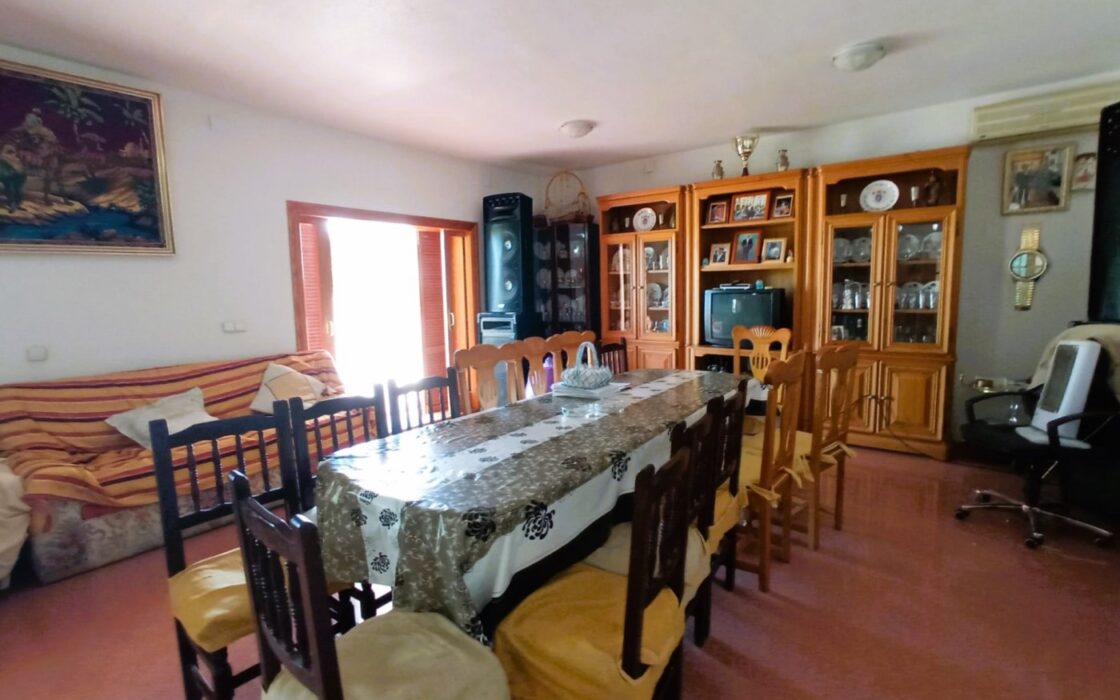 Независимая Вилла 500 кв.м с Участком 10 000 кв.м в Мучамиэль